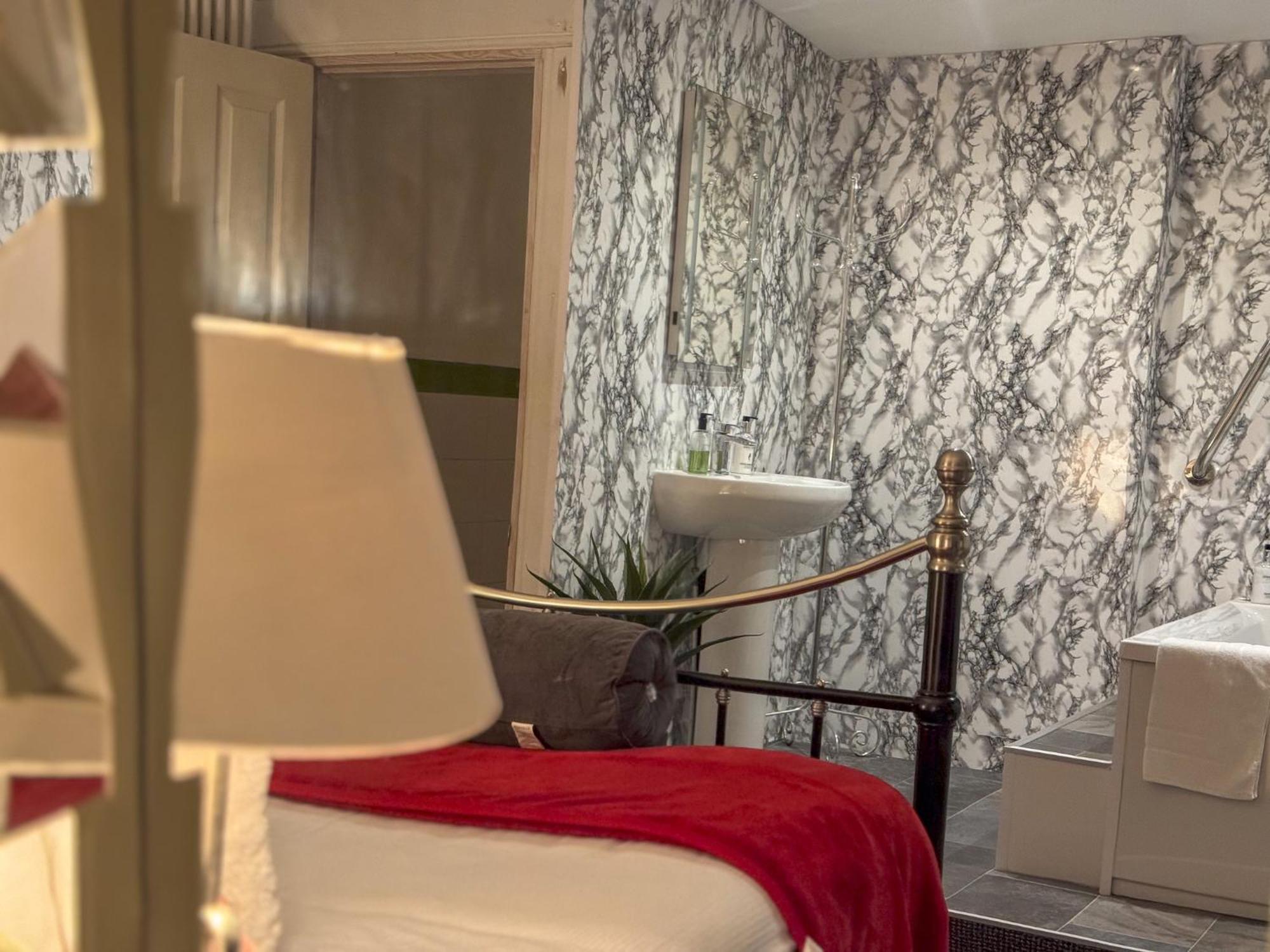 The Chatwal Boutique Hotel Blackpool Bagian luar foto