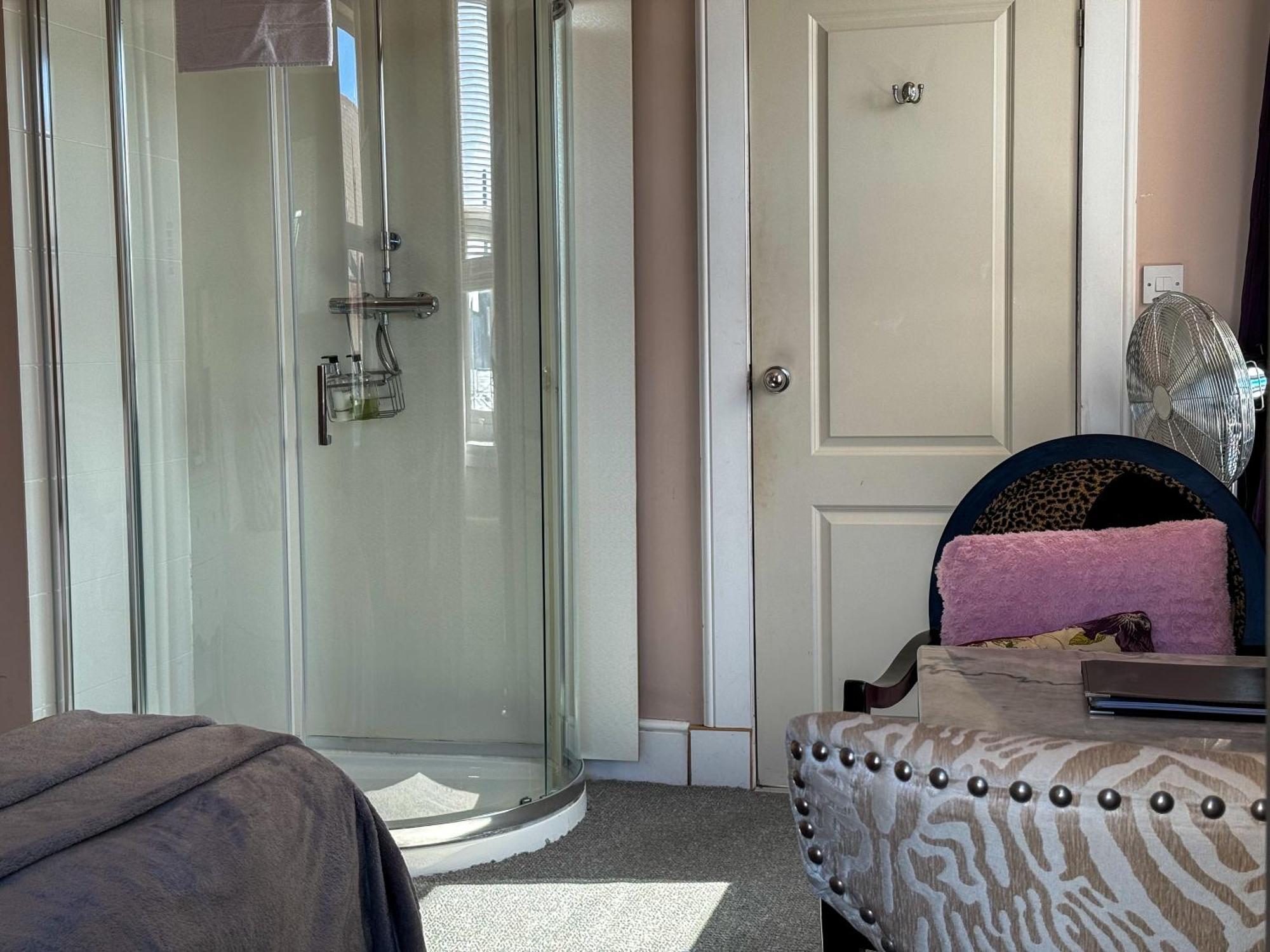The Chatwal Boutique Hotel Blackpool Bagian luar foto